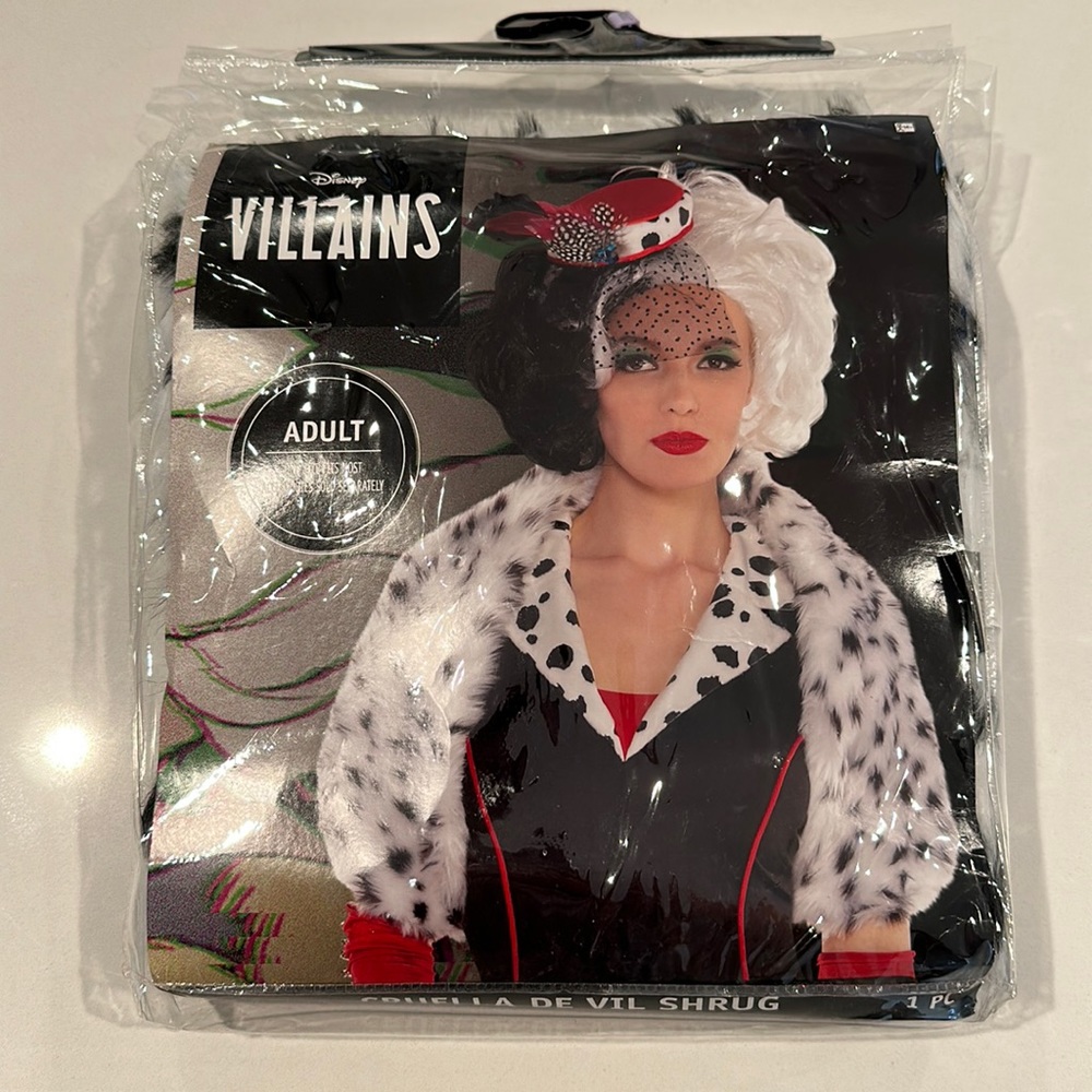 Cruel la de vil shrug (1pc)